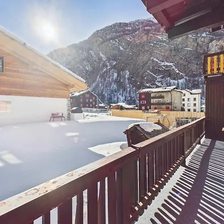 Family Near Zermatt With Stunning Views Apartament Randa